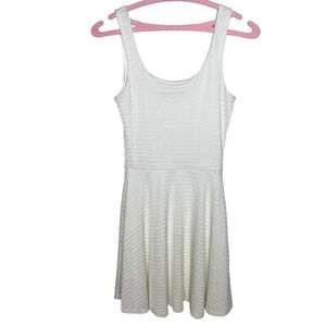Necessary Objects White Textured Mini Dress Sz. M